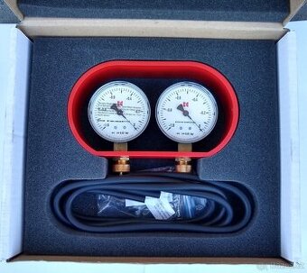 Analogový podtlakoměr