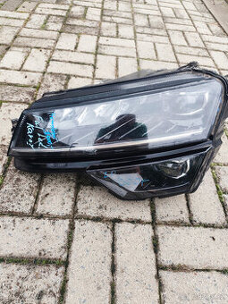 Škoda Karoq  světla.