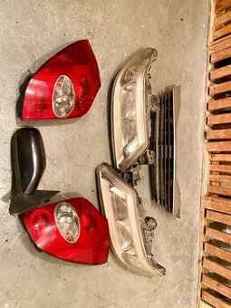 Díly Renault Laguna II xenon