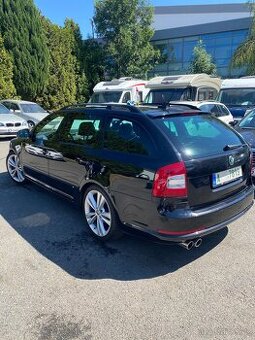 octavia 2.0tsi RS,ojedinely unikat,mod 2011,kuze,xenon,alu