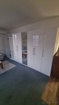 Šatní skříně - 1