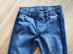 Skoro nové překrásné elastické džíny se třpytivým pruhem 158 - 1