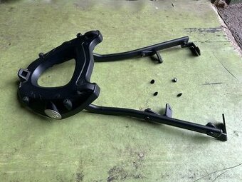 Držák horního kufru Givi 1111FZ pro Hondu NC700X/750X