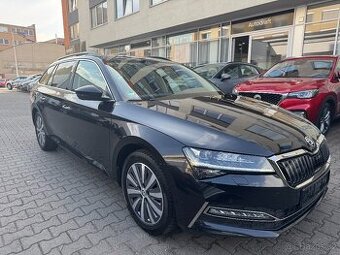 Škoda Superb 3 1.4 TSI iV 160kW DSG Webasto - Zálohováno