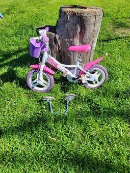 Prodám dětské kolo Bimbo Bike s helmou, pro věk 3-5 let.