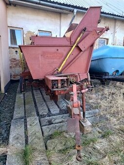 Jednořádkový Kombajn na brambory GRIMME
