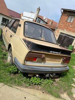 Škoda 120L 1985 4 kvalt