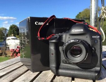 Canon EOS-1DX + 50mm 1.8 II