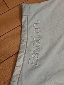 Eskadron deka- svetle modra