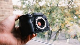 FUJIFILM XH2 telo + Objektiv SIGMA 56mm 1.4