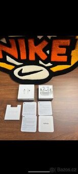Apple AirPods 4