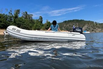Člun Zodiac 360 Fastroller + motor Tohatsu 15+ přísluš.