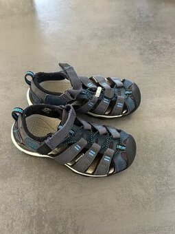 Keen sandály vel. 29
