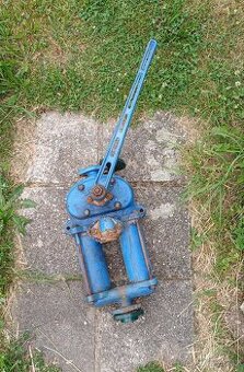 Pumpa Lila 75