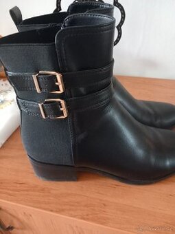 Damske boty vel.42