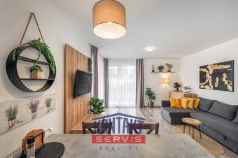 Prodej luxusního apartmánu 3+KK se saunou, terasou a zahrado