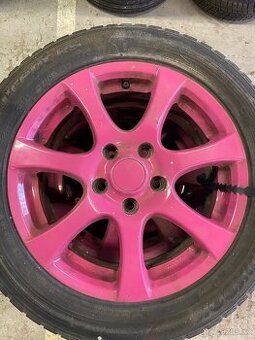 Zimní pneu 205/55 R16 Hankook