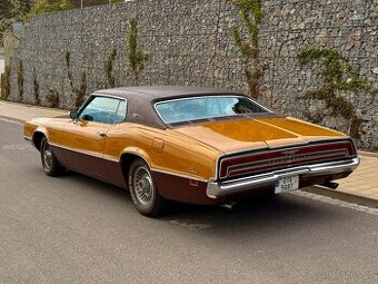 Ford Thunderbird 1970 / 7.0l V8 / 365 HP