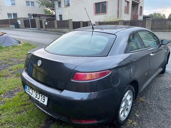 Alfa Romeo GT