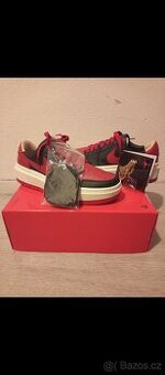 Nike air Jordan limitka 40,5