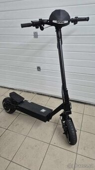 Elektrická kolobežka - KuKirin G2 AKO NOVÁ