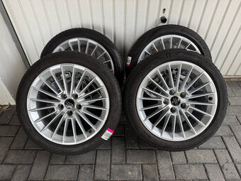 ORIGINAL KOLA AUDI A3 8Y 225/45/17