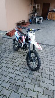 Pitbike Leramotors Shark 125