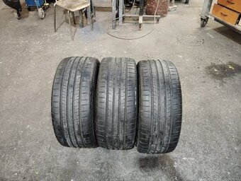 235/40 R18 Tomket sport