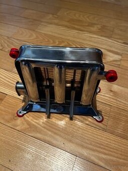 Historický topinkovač