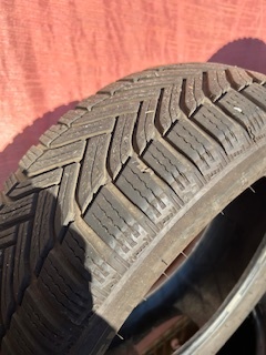 pneu 205/55 R16