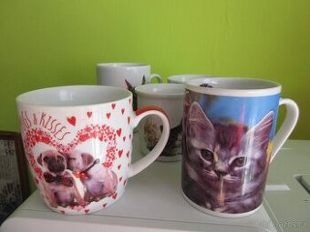 Hrnky se zvířátky.