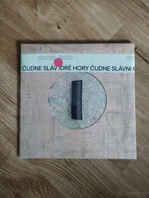 Modré hory - Čudne slavni LP