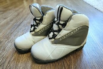 Dětské boty na běžky vel. 29