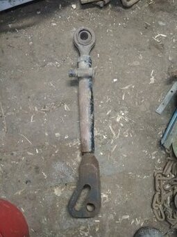 Svislý sloupek Zetor