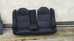 Audi Coupe Zadní sedačky 1995