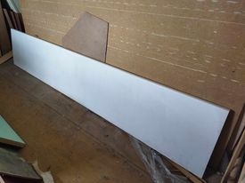 Parapet bílý - perlička, nepoužitý