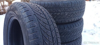 Sada celoročních pneu 205/65 R15