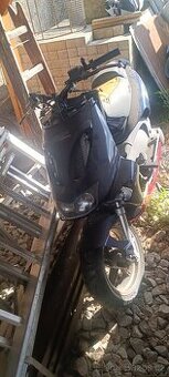 Aprilia SR 50 ditech