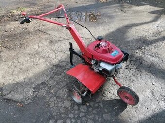 Rotavátor s Honda motorem