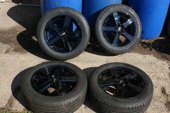 krasna cerna alu kola Ford a letni 215/55R16 2ks jsou nove