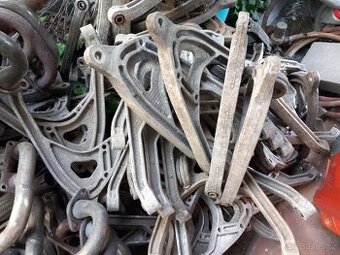 AIXAM 500+A.751+SCOUTY+CROSSLINE+CROSSOVER PŘEDNÍ RAMENO