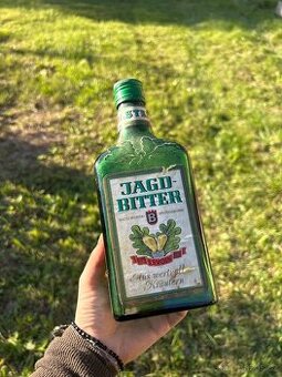 Stará láhev od německého likéru