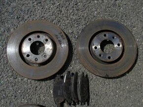 Brzdové kotouče a destičky Peugeot 207