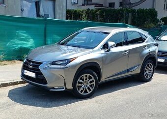Luxusní Lexus NX 300h Hybrid AWD – perfektní stav, jen 65 xx