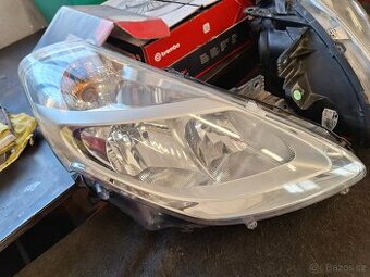 Světla Renault Trafic