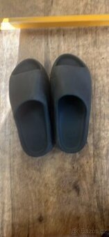 Yeezy slides