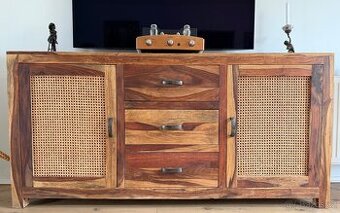 Komoda z masivu