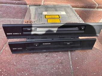Rádio e39 kazeta nebo CD