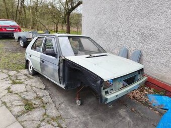 Karoserie Škoda Favorit 1989