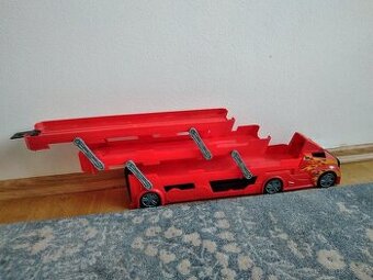 Auto plastové